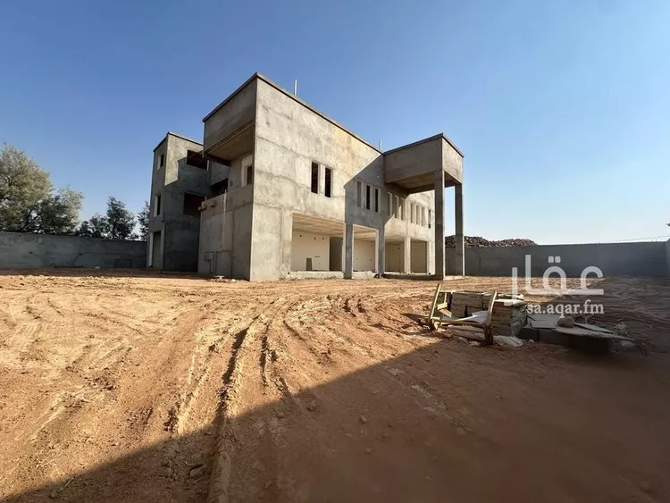 فيلا للبيع في شارع الحسن الظاهري, حي السويفلة الجديد, مدينة حائل, منطقة حائل صورة 2