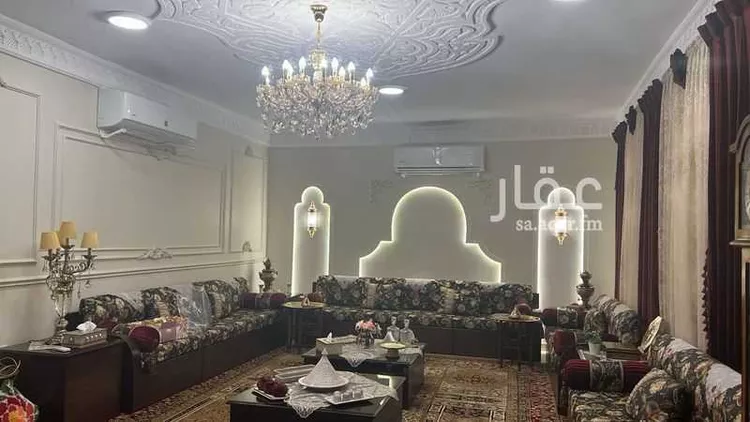 فيلا للبيع في شارع مقدام بن داوود, حي الجماوات, مدينة المدينة المنورة, منطقة المدينة المنورة صورة 3