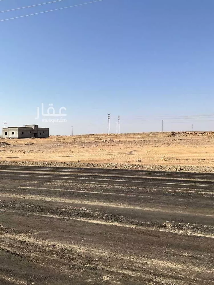 أرض للبيع في شارع شمالي 30 م , حي ج2, مدينة بقعاء, منطقة حائل