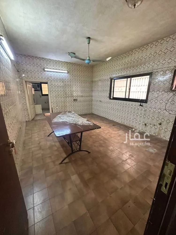 فيلا للبيع في شارع ابن عدنان ، حي سلطانة ، الرياض ، منطقة الرياض 15
