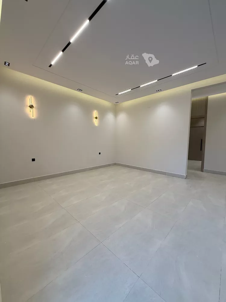 Floor for Sale in Riyadh Tuwaiq 16