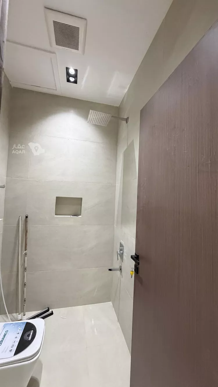 Floor for Sale in Riyadh Badr 11
