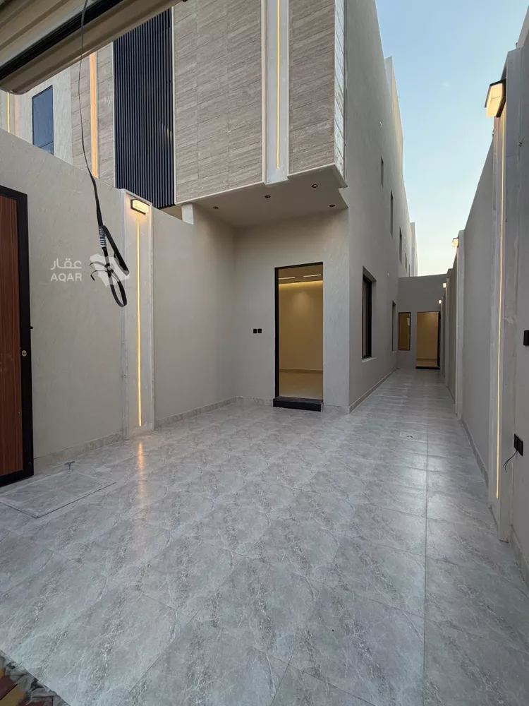 دور للبيع في شارع دحية بن خليفة الكلبي, حي طويق, مدينة الرياض, منطقة الرياض 11