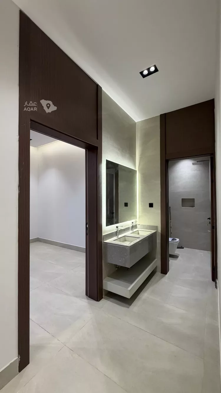 Floor for Sale in Riyadh Badr 16