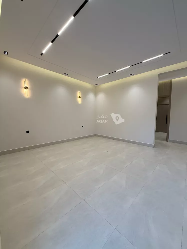 Floor for Sale in Riyadh Tuwaiq 13