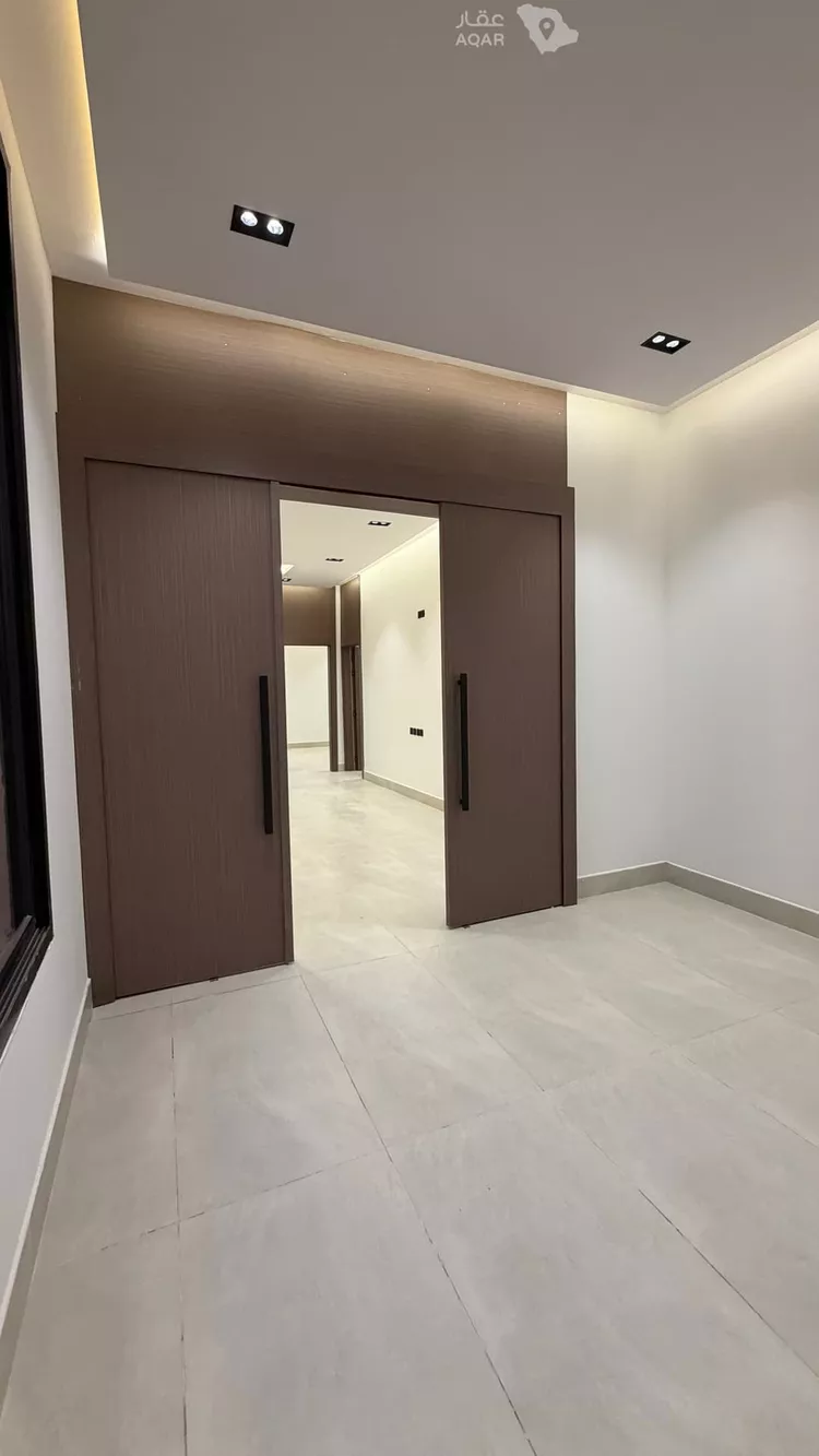 دور للبيع في شارع الإمام مسلم, حي بدر, مدينة الرياض, منطقة الرياض 10