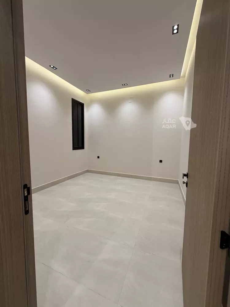 Floor for Sale in Riyadh Tuwaiq 6