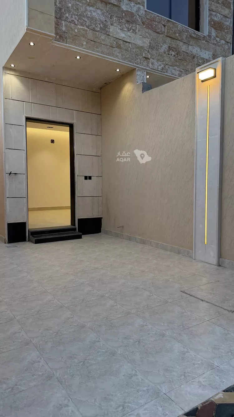 Floor for Sale in Riyadh Badr 18