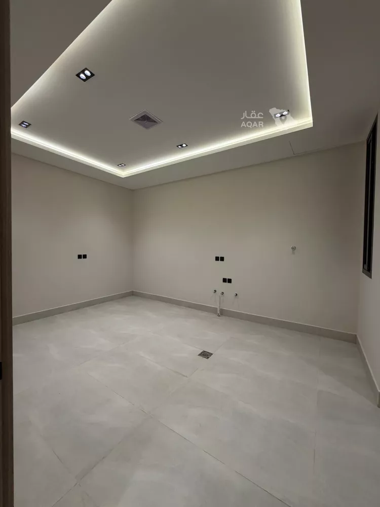 Floor for Sale in Riyadh Tuwaiq صورة 4