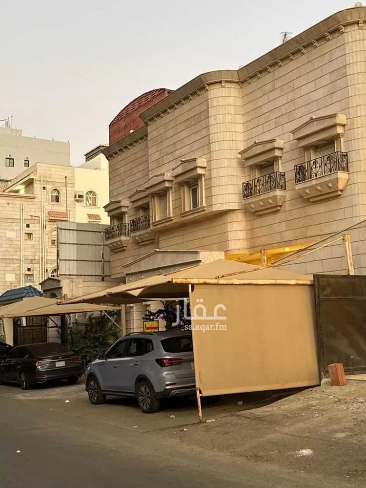 فيلا للبيع في شارع إبن أسعد البلنسي ، حي المروة ، جدة ، جدة صورة 5