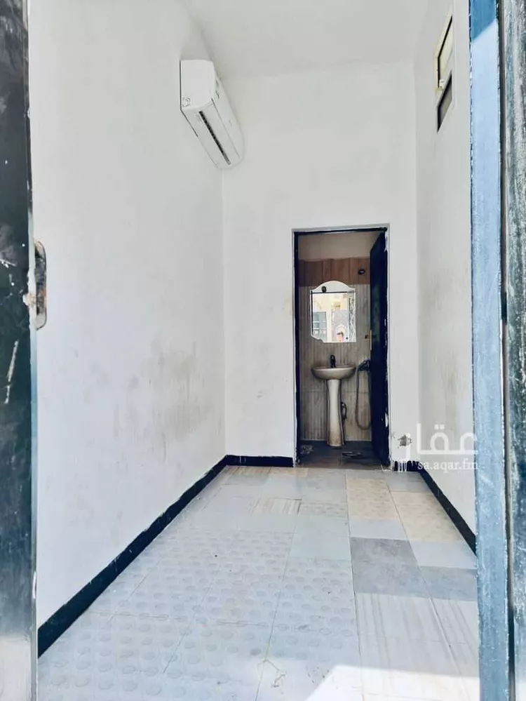 غرفة للإيجار في شارع سليمان بن داود ، حي الرمال ، الرياض ، منطقة الرياض