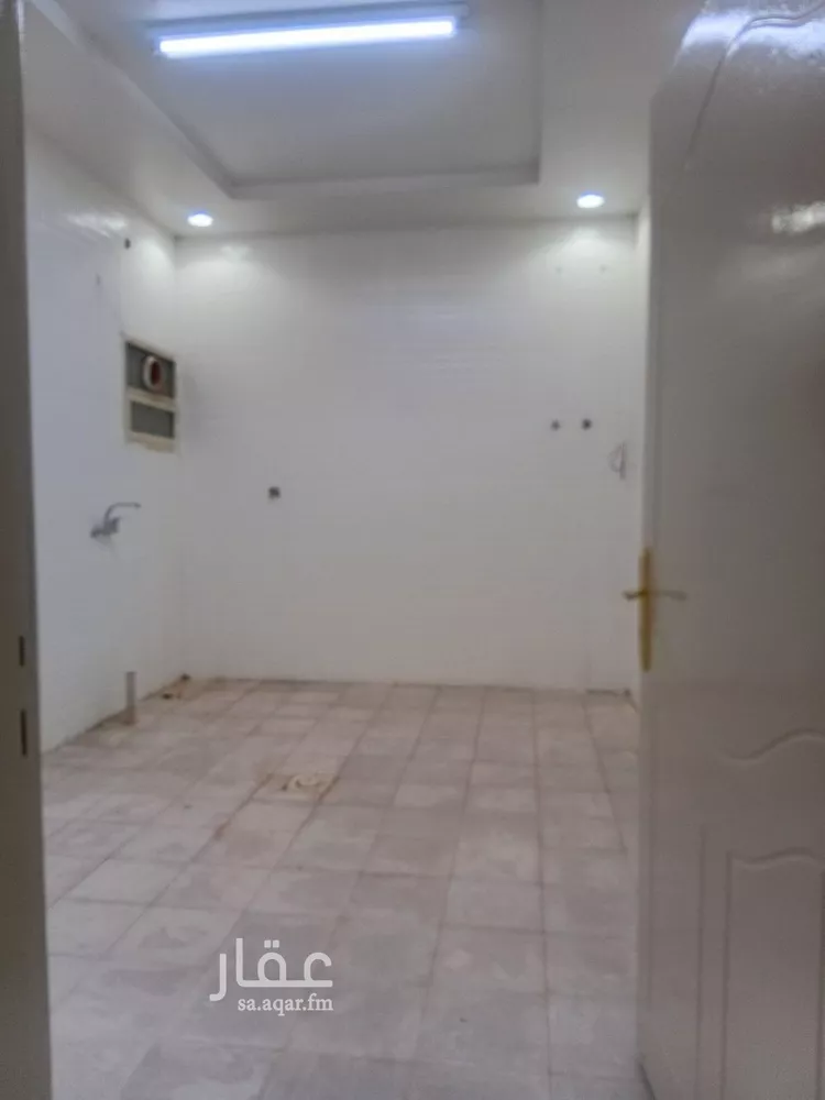 شقة للإيجار في شارع سعيد الحاجب, حي الرمال, مدينة الرياض, منطقة الرياض صورة 4