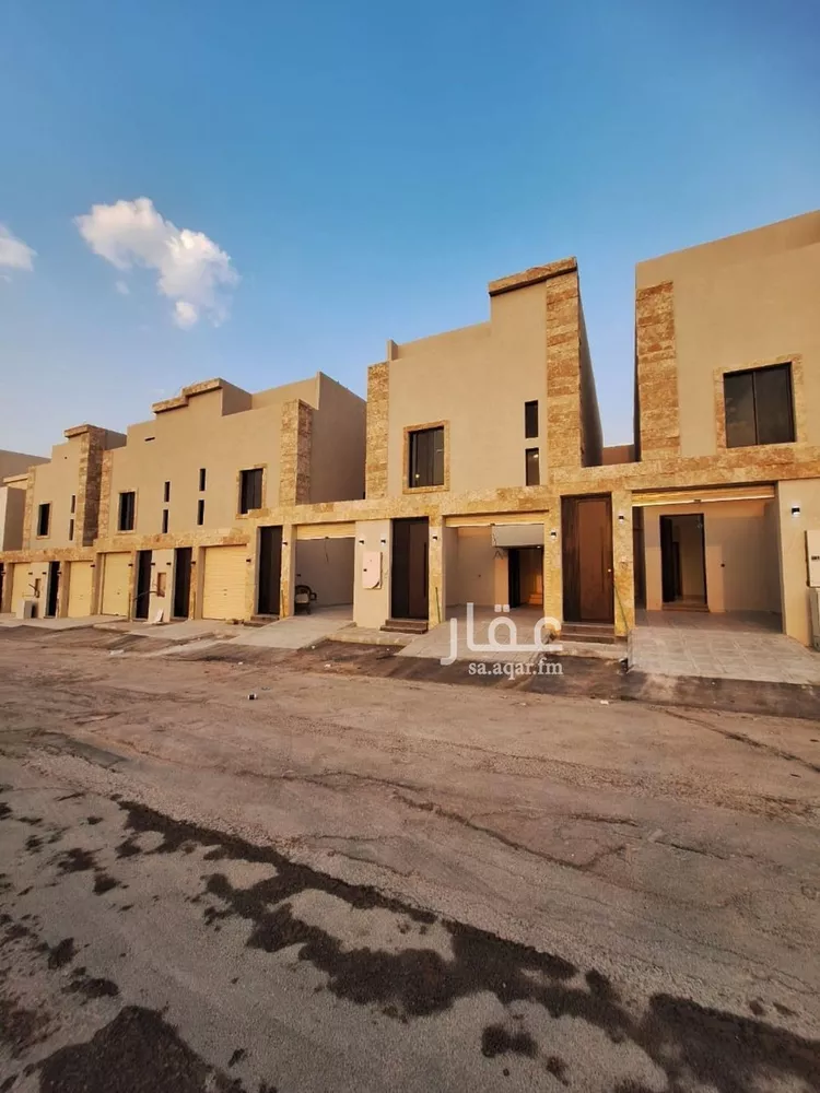 دور للبيع في شارع العدواني, حي طويق, مدينة الرياض, منطقة الرياض صورة 3