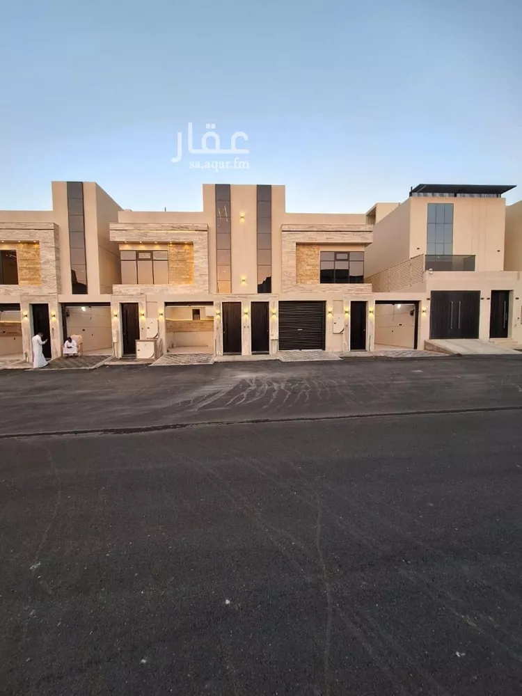 دور للبيع في شارع أحمد بن محمد الغزي, حي العوالي, مدينة الرياض, منطقة الرياض صورة 2
