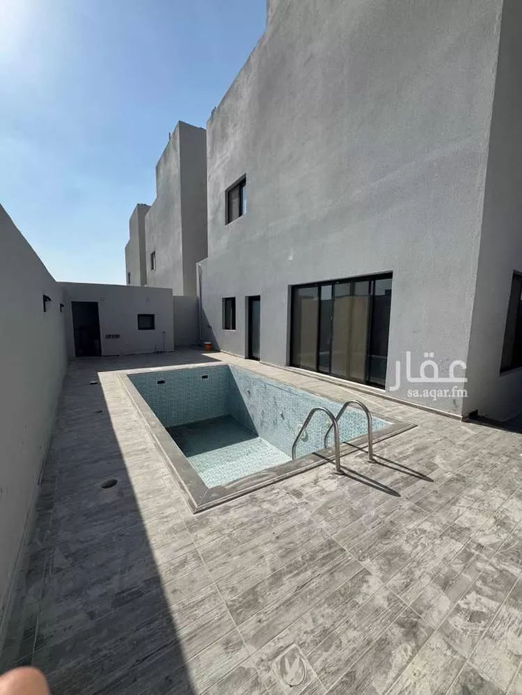 فيلا للبيع في شارع الفلاح, حي البحر, مدينة الخبر, المنطقة الشرقية صورة 2