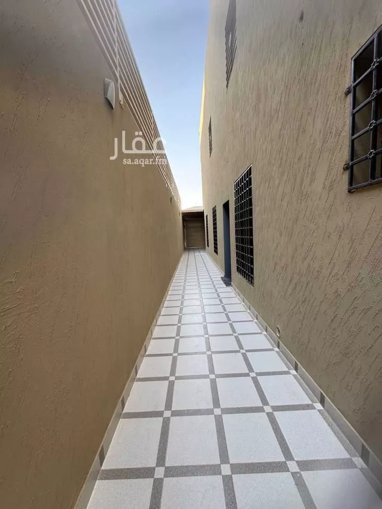 دور للبيع في شارع الحسين التاج ، حي طويق ، الرياض ، منطقة الرياض صورة 3