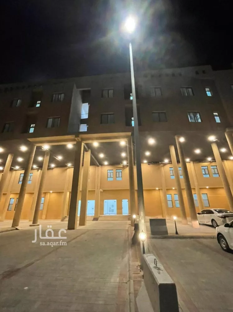 شقة للإيجار في شارع الانوار, حي البحيرة, مدينة الخبر, المنطقة الشرقية 9