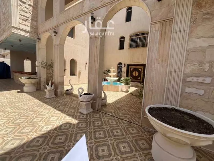 فيلا للبيع في شارع العباس ابن الاحنف ، حي مذينب ، المدينة المنورة ، منطقة المدينة المنورة