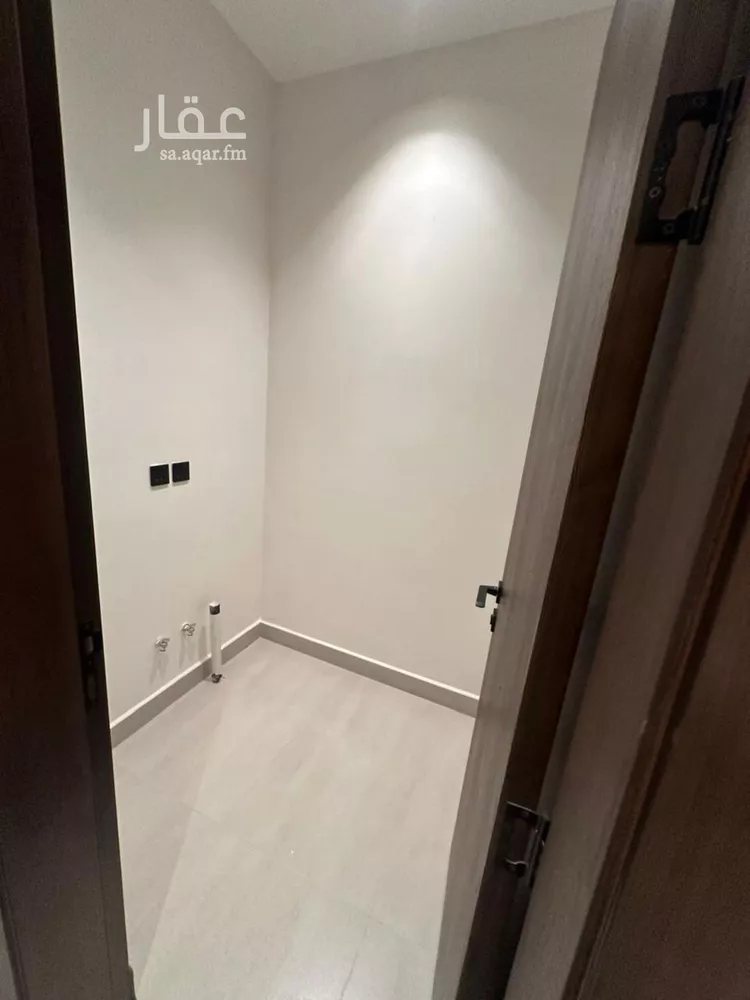 شقة للإيجار في شارع مقاتل بن سليمان, حي القيروان, مدينة الرياض, منطقة الرياض صورة 3
