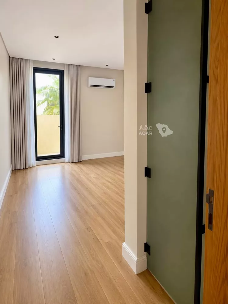 Villa for Sale in Riyadh Al Malqa 25