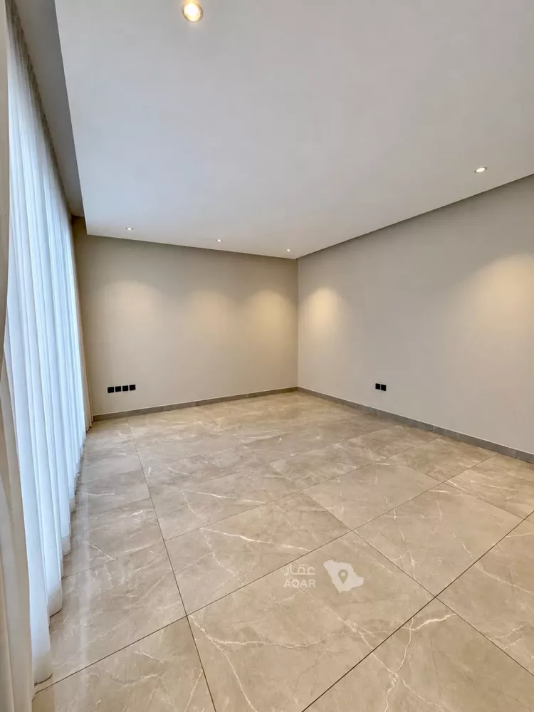 Villa for Sale in Riyadh Al Malqa 16