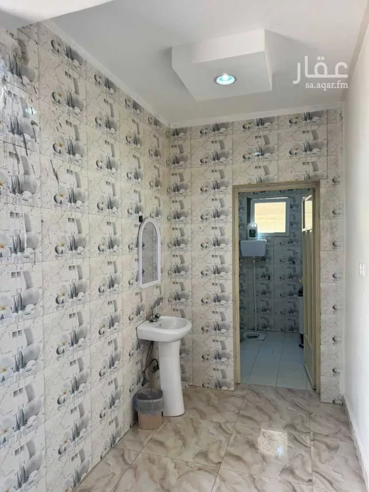 فيلا للبيع في شارع الروضة 145, حي الروضة, مدينة حفر الباطن, المنطقة الشرقية 7