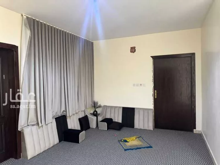 Floor for Sale in Hafr Al Batin Ar Rawdah صورة 5