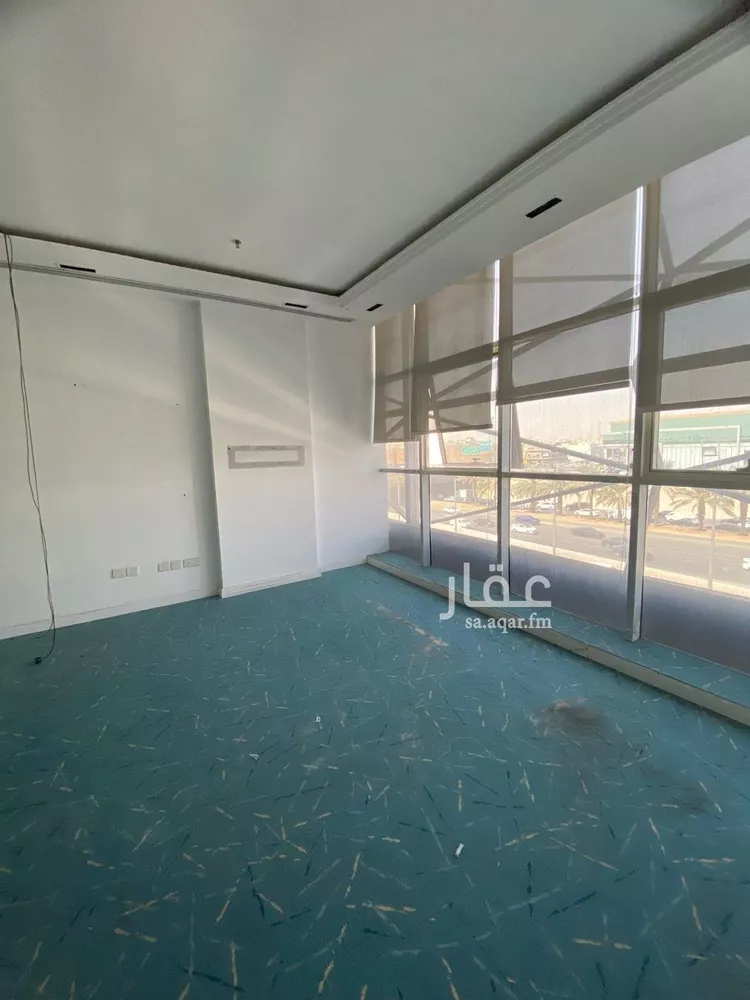 مكتب تجاري للإيجار في شارع الدائرى الشمالى الفرعي, حي التعاون, مدينة الرياض, منطقة الرياض صورة 3