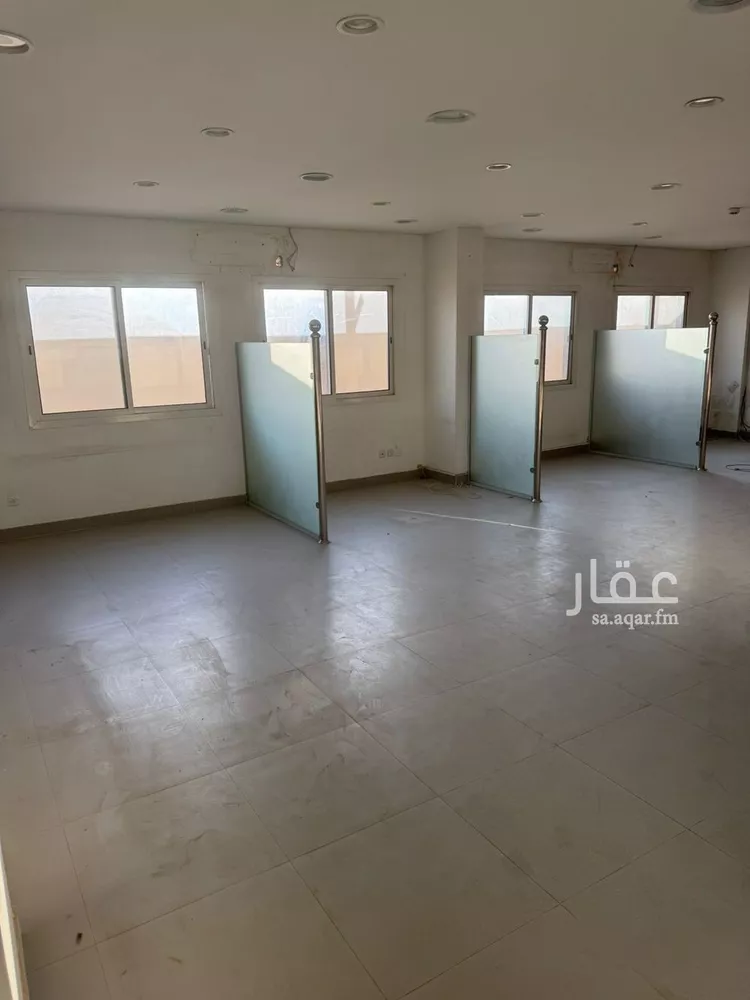مكتب تجاري للإيجار في شارع تربة, حي النهضة, مدينة الرياض, منطقة الرياض صورة 2