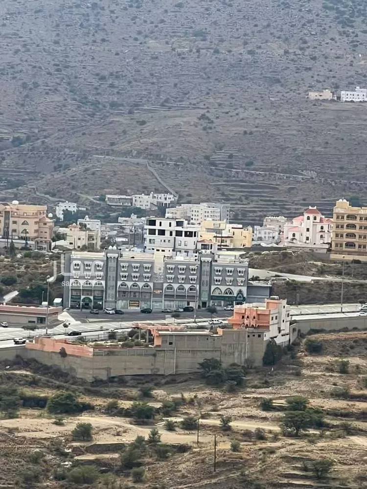 أرض للبيع في شارع الملك عبدالعزيز, حي البساتين, مدينة الباحة, منطقة الباحة 19