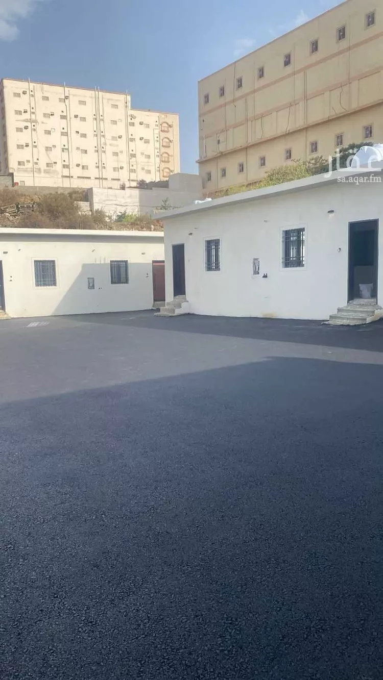 عمارة للإيجار في شارع (حي ج5) 22, حي الرحاب, مدينة الباحة, منطقة الباحة 9
