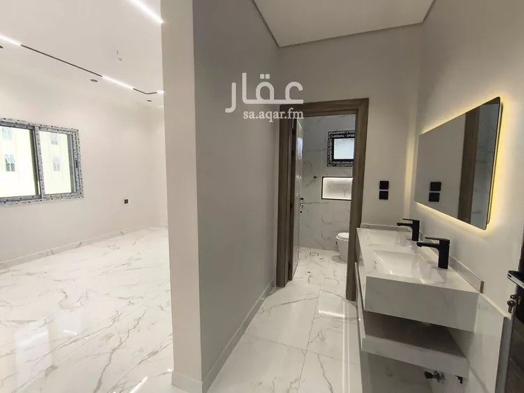 شقة للبيع في شارع الرديف, حي الروضة, مدينة جازان, منطقة جازان صورة 3