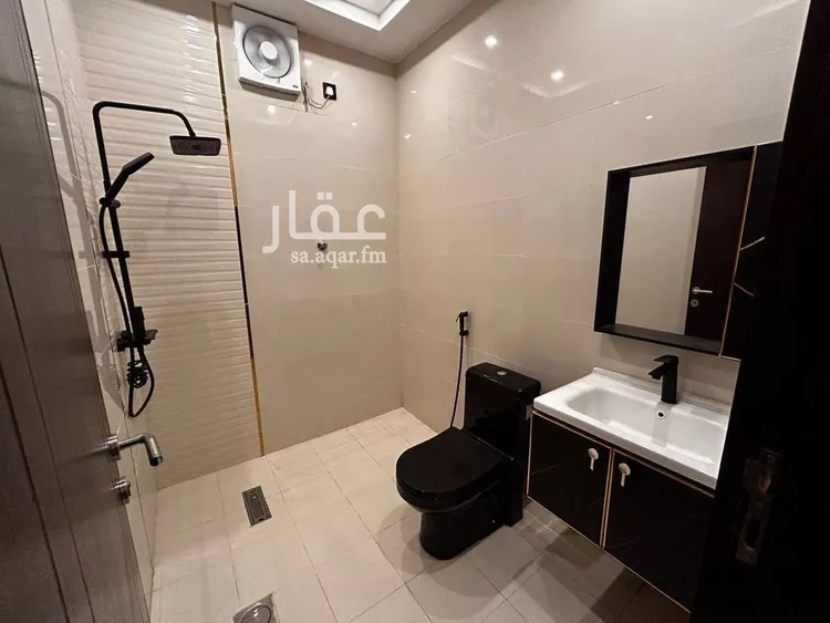 شقة للبيع في شارع جابر علي علي علواني, حي المحمدية 2, مدينة جازان, منطقة جازان صورة 2