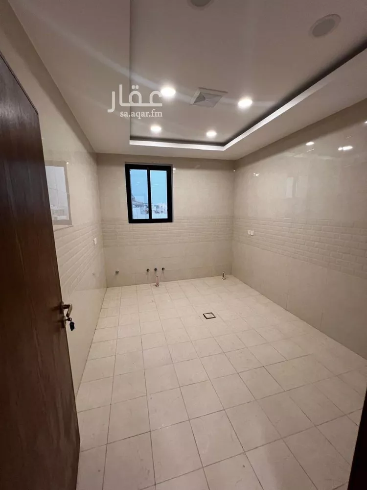 شقة للبيع في شارع شارع 25 و, حي السويس 1, مدينة جازان, منطقة جازان صورة 5