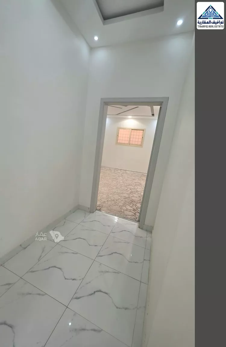 Floor for Rent in Buraydah Al Akhdar 13
