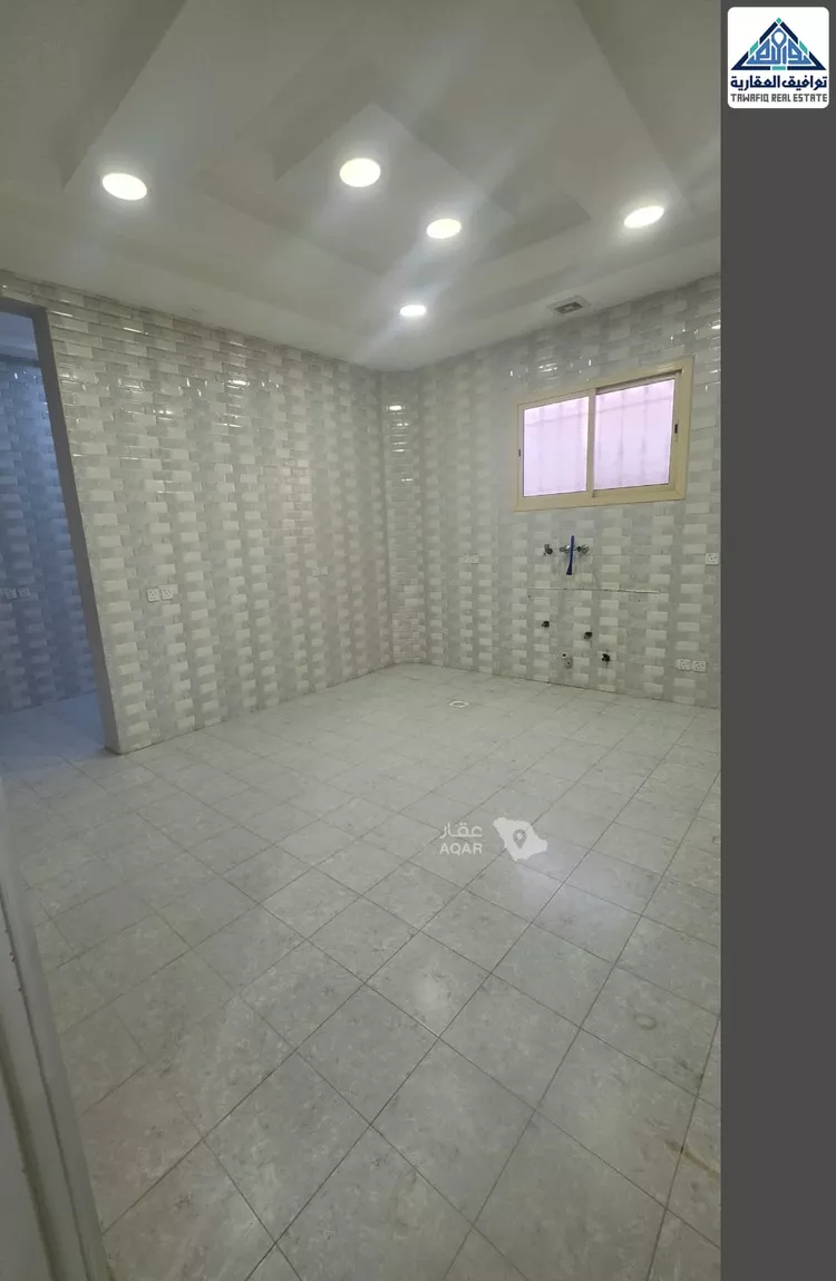 Floor for Rent in Buraydah Al Akhdar 15