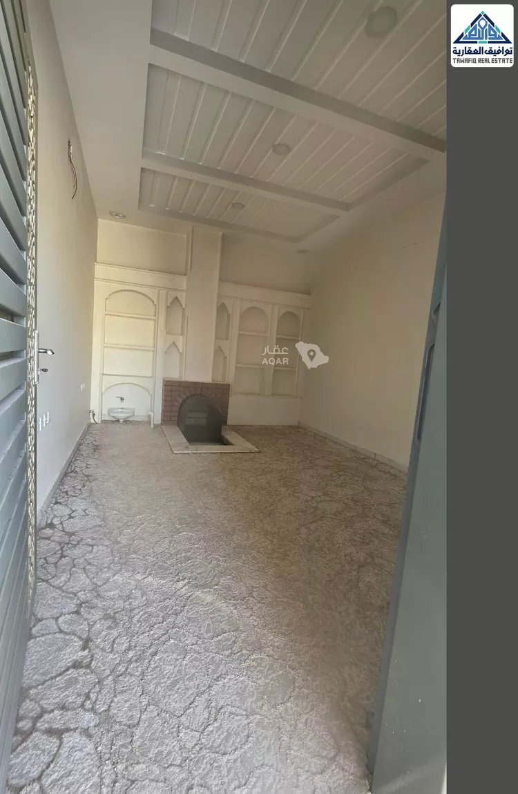 Floor for Rent in Buraydah Al Akhdar 6