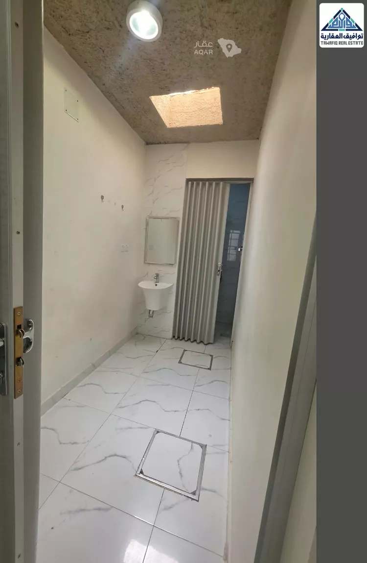 Floor for Rent in Buraydah Al Akhdar 24