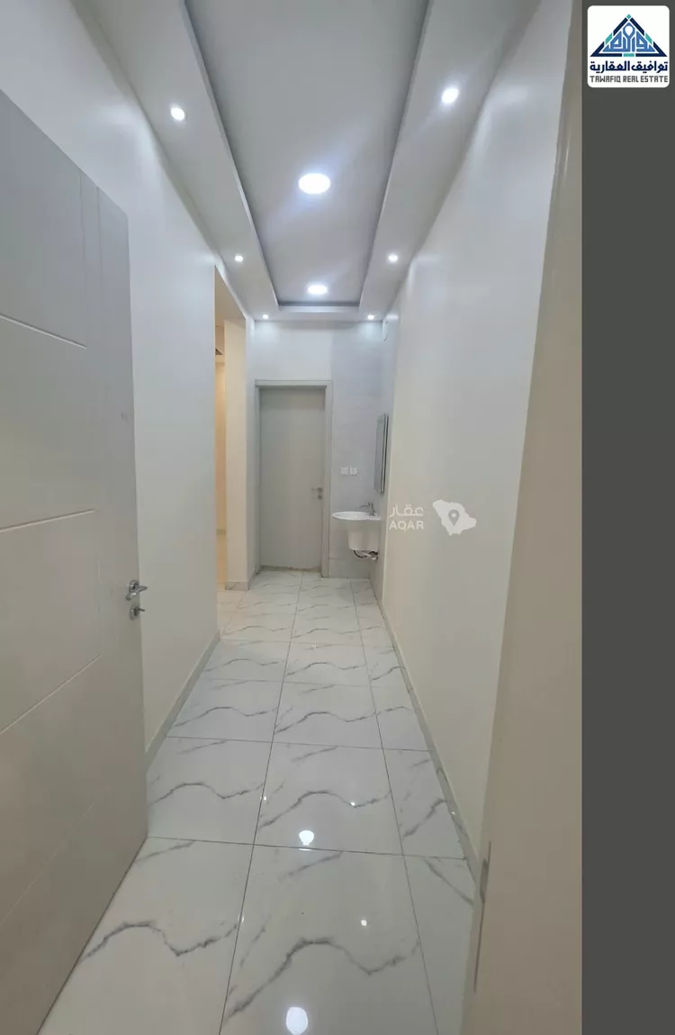 Floor for Rent in Buraydah Al Akhdar 19