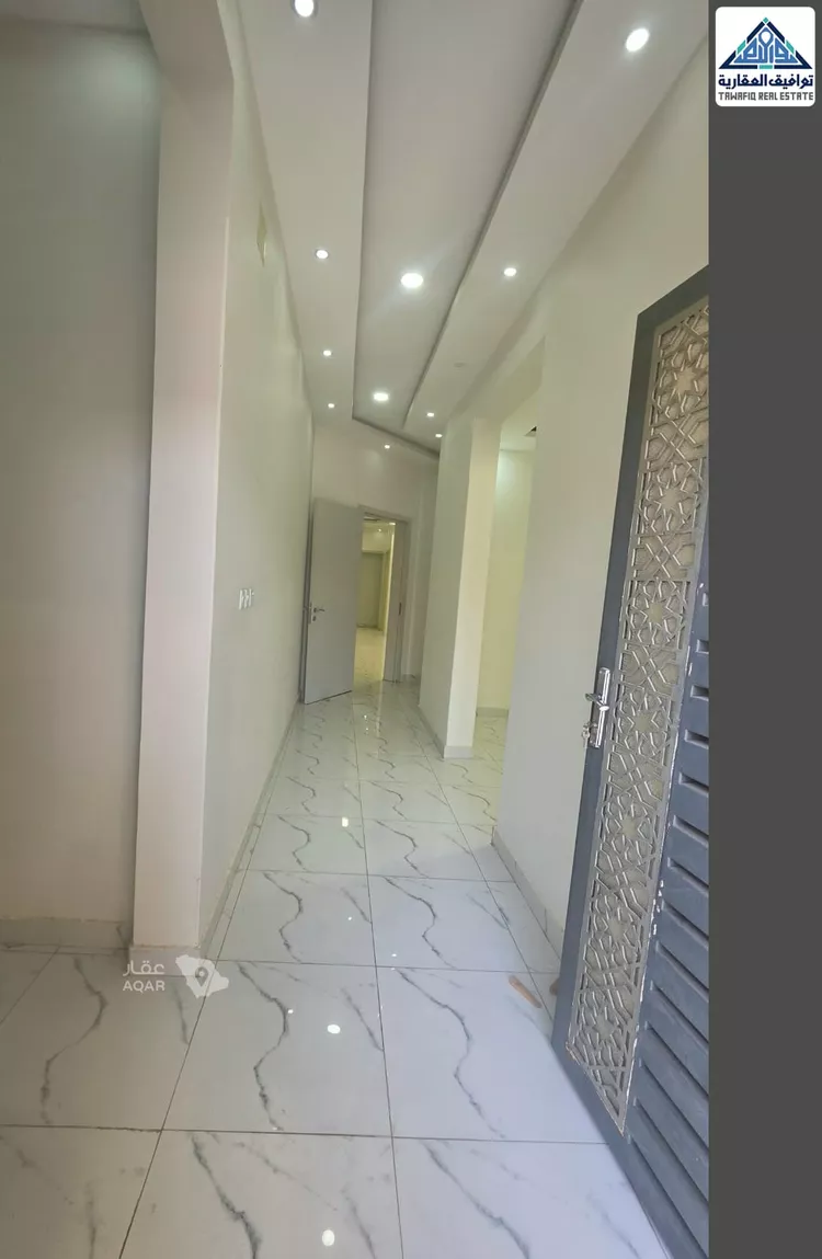 Floor for Rent in Buraydah Al Akhdar 9