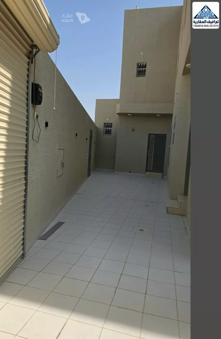 Floor for Rent in Buraydah Al Akhdar 2