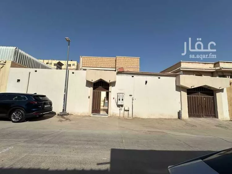 فيلا للبيع في شارع إبراهيم بن نغيمش, حي شبرا, مدينة الرياض, منطقة الرياض