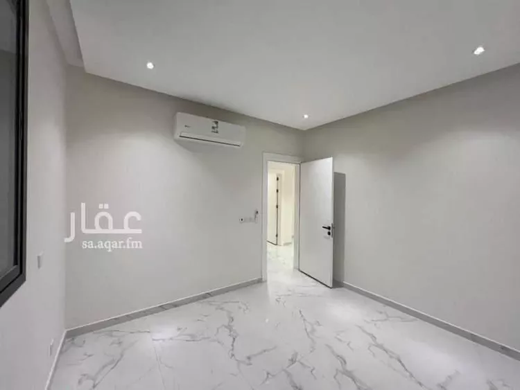Apartment for Sale in Riyadh Irqah 12