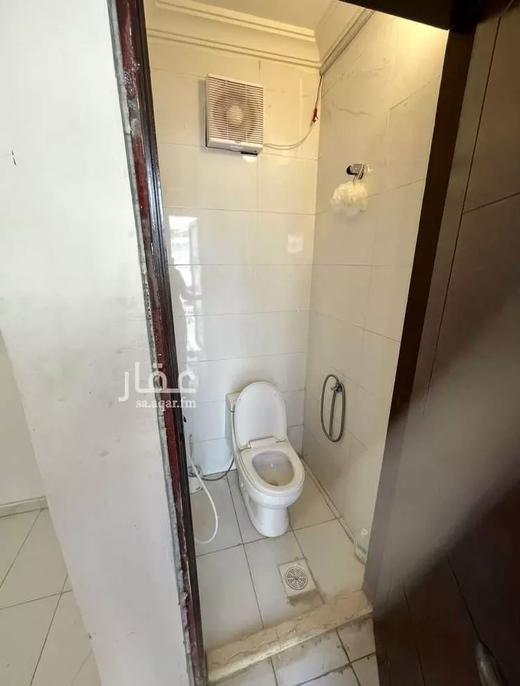 غرفة للإيجار في شارع أحمد بن عيسى الخراز, حي الرحمانية, مدينة جدة, منطقة مكة المكرمة صورة 3
