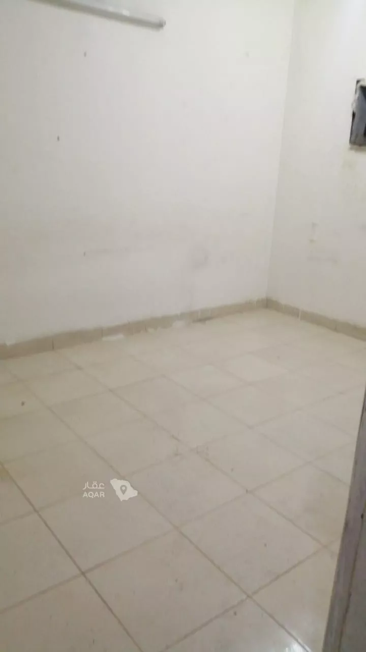 شقة للإيجار في شارع كلاب بن حمزة, حي اليمامة, مدينة الرياض, منطقة الرياض 5
