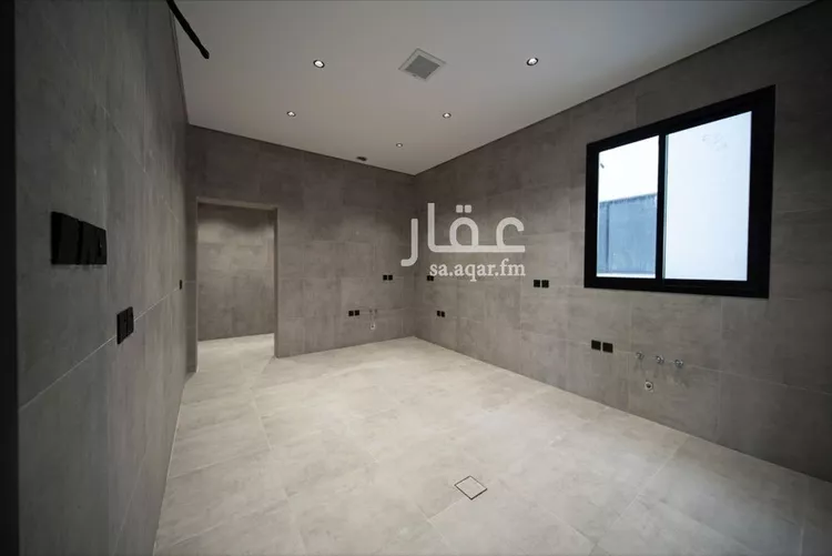 فيلا للبيع في شارع رشيد الدين, حي الجنادرية, مدينة الرياض, منطقة الرياض 18