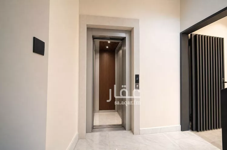 فيلا للبيع في شارع رشيد الدين, حي الجنادرية, مدينة الرياض, منطقة الرياض 14
