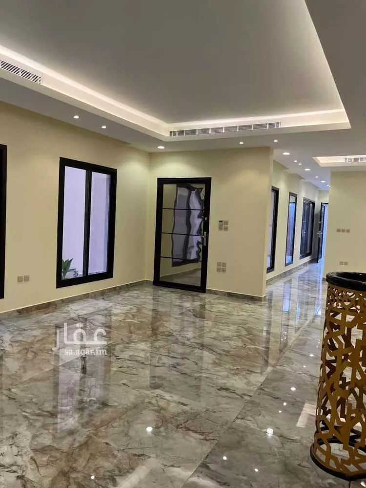 فيلا للبيع في شارع رام الله, حي العقيق, مدينة الرياض, منطقة الرياض صورة 5