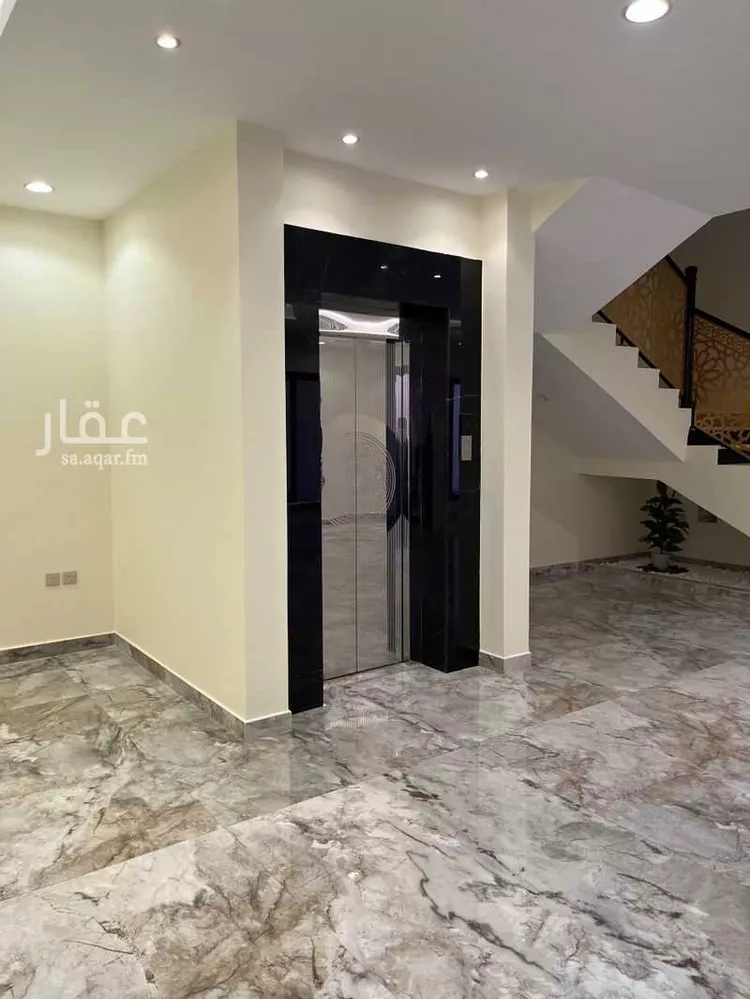 فيلا للبيع في شارع رام الله, حي العقيق, مدينة الرياض, منطقة الرياض صورة 2