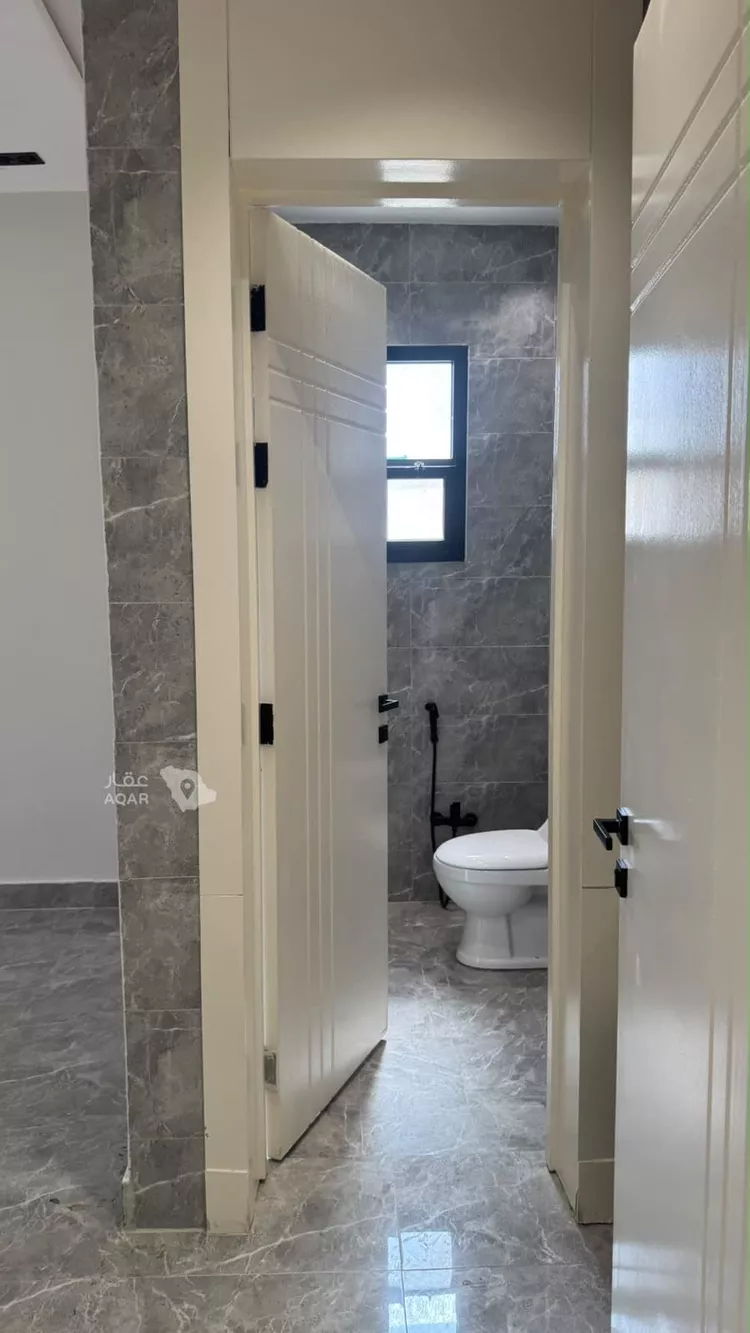 Villa for Rent in Riyadh Al Janadriyah 6